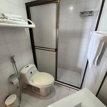 Apartamento Con La Mejor Ubicación Y Vista Al Mar *