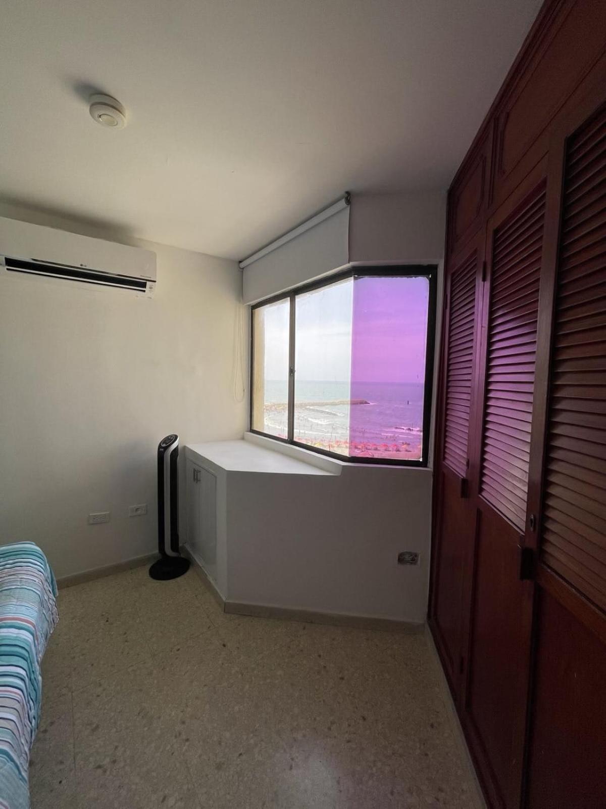 Con La Mejor Ubicación Y Vista Al Mar *